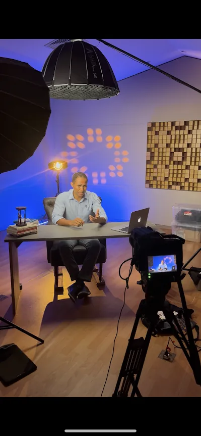 Studio Claus behind the scenes — record 19